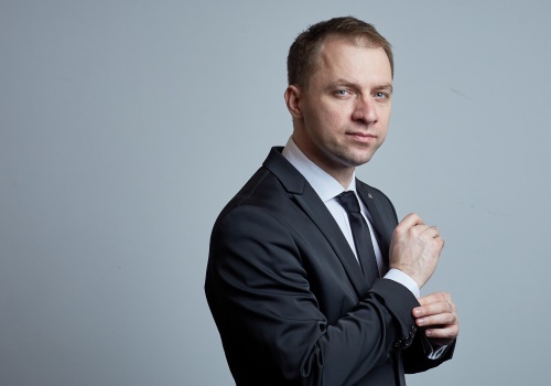 ALEXANDER HUMALA, conductor Pejačević / Dvořák / Rachmaninoff 12. April 2024 19:30 Lisinski Hall
