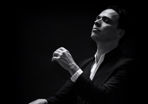 EVAN CHRIST, conductor MARIO ŠINCEK, trombone Bernstein / Rota 10. May 2024 19:30 Lisinski Hall