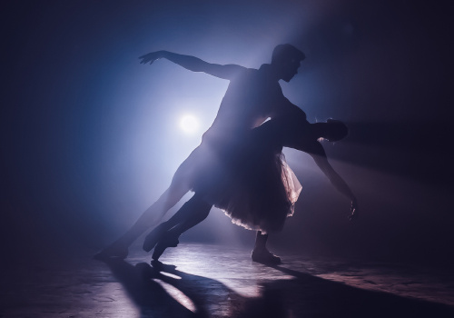 PLES U KLASIČNOJ GLAZBI - ODGOĐENO Od Mozarta do Gotovca KEVIN GRIFFITHS, dirigent 27. ožujka 2026 19:30 KD Vatroslav Lisinski
